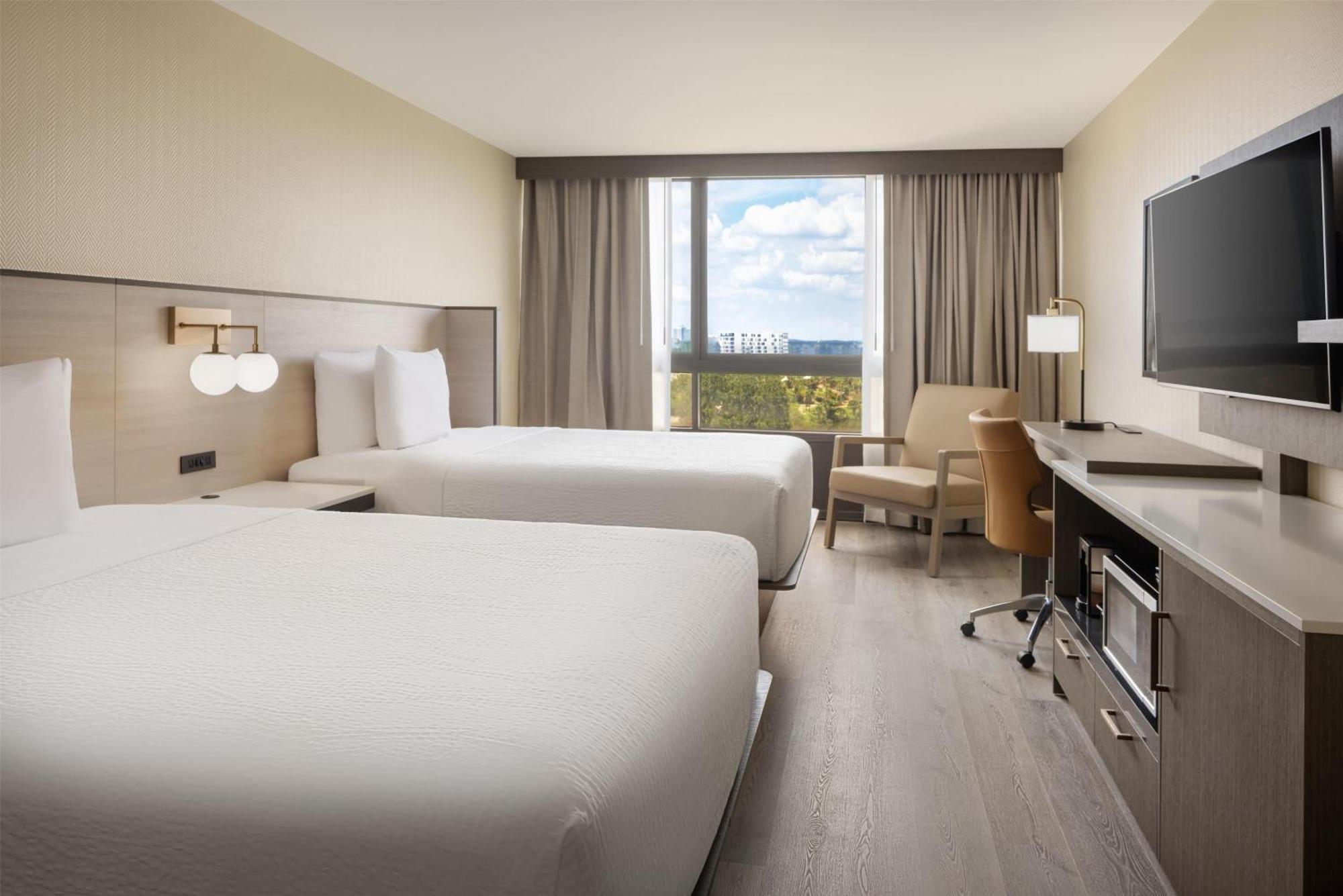 Ramada Plaza By Wyndham & Intl Drive - Newly Renovated! Resort