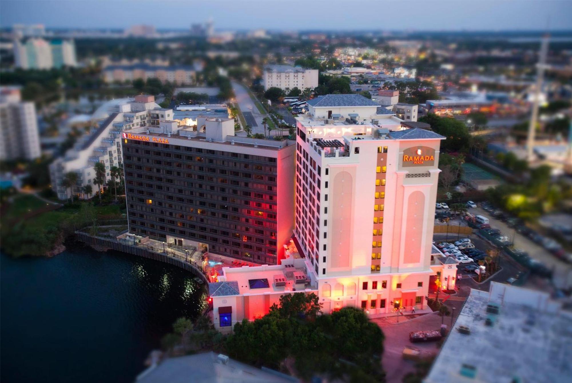 Ramada Plaza By Wyndham & Intl Drive - Newly Renovated! Resort Orlando