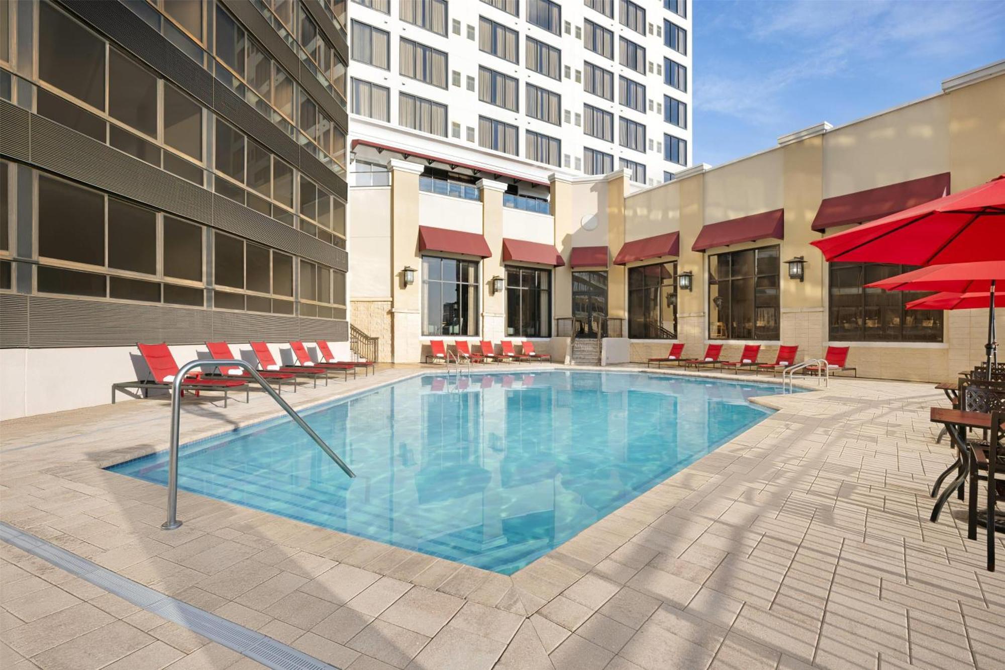 Ramada Plaza By Wyndham & Intl Drive - Newly Renovated!